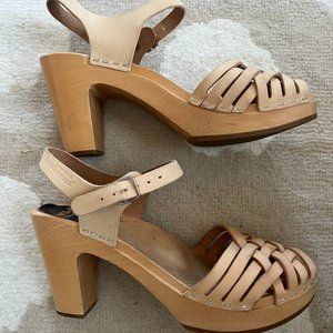 Swedish Hasbeens natural leather wood clogs | Size 40
